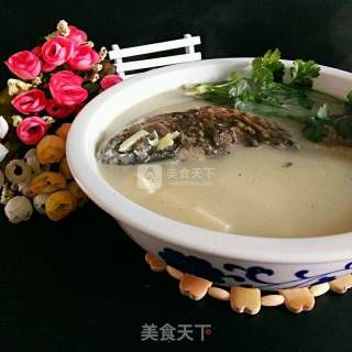 Crucian Tofu Soup recipe