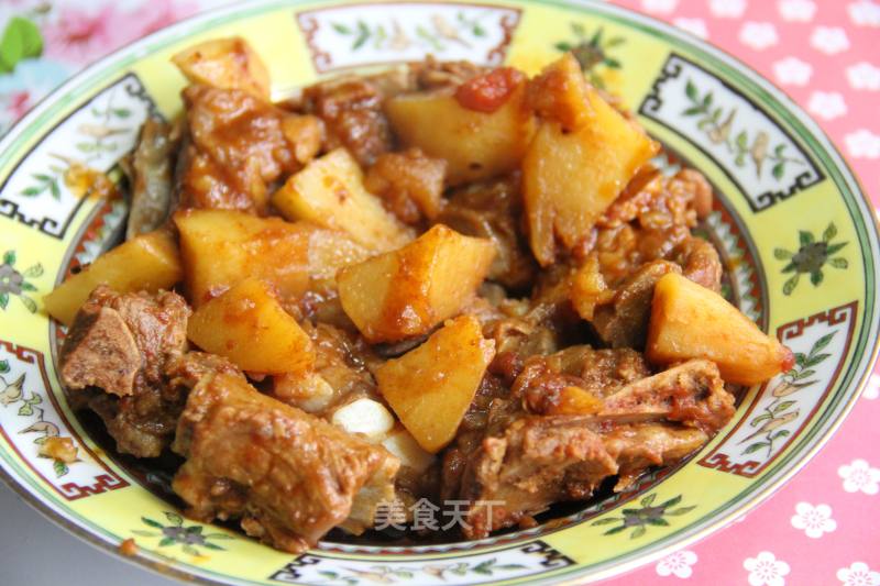 Spicy Tomato Pork Ribs Stewed Potatoes recipe