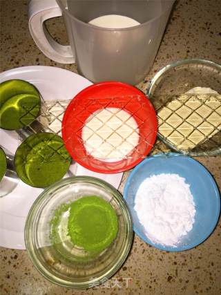 Matcha Mousse Cake recipe