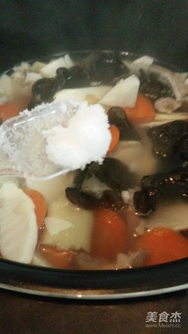 White Pepper Pork Belly Soup recipe