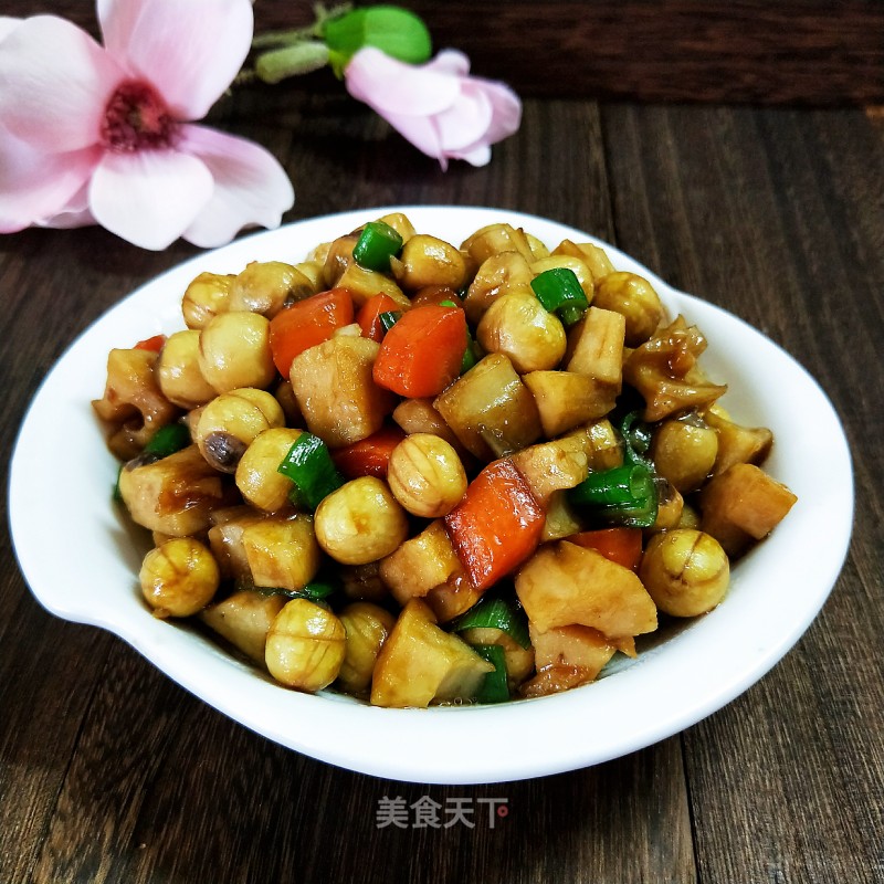 Stir-fried Lotus Root with Fresh Lotus Seeds recipe