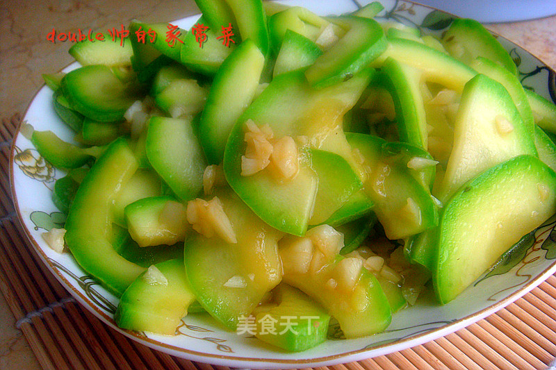 Sterilization and Antihypertensive Health Vegetables-[garlic Zucchini] recipe