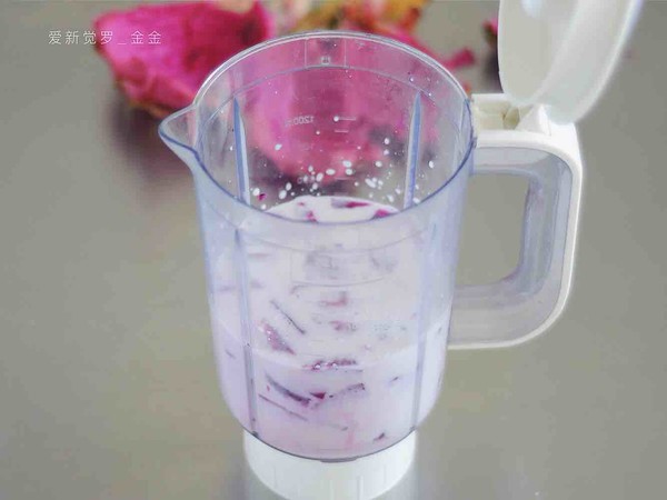 Dragon Fruit Milkshake recipe