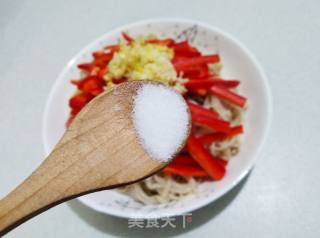 Red Pepper Mixed with Enoki Mushrooms recipe