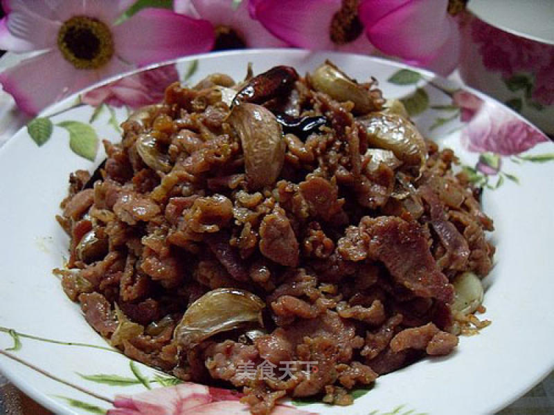 Stir-fried Beef with Cumin and Garlic-unique Delicacy recipe