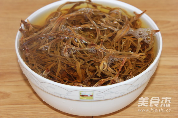 Dried Bamboo Shoots and Old Duck Pot recipe