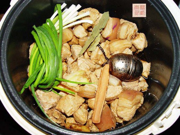 Three Cups Braised Pork recipe