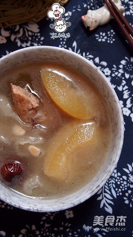 Supor Apple Tremella Keel Soup recipe