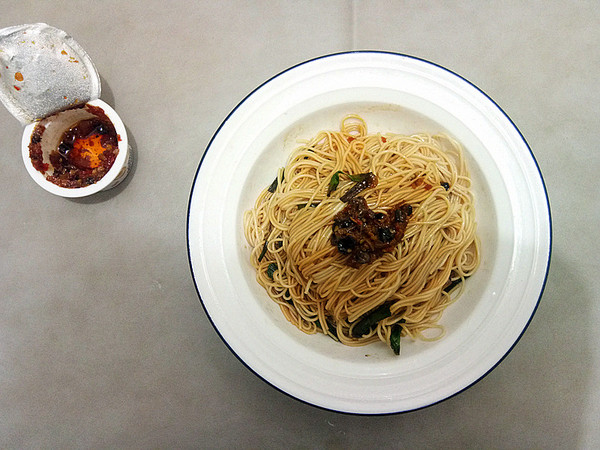 Abalone and Scallops Xo Spicy Sauce Noodles recipe