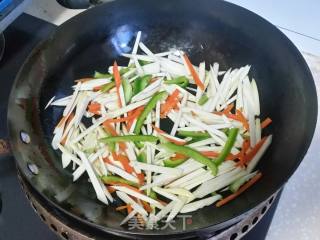 Stir-fried Shredded Pork with Rice and Green Pepper recipe