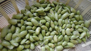 Stir-fried Edamame with Taiwanese Sausage recipe