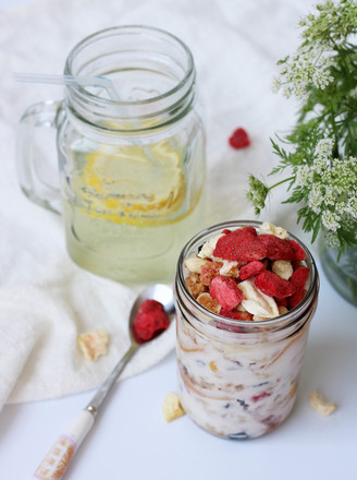 Granola Yogurt Cup recipe