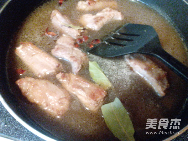 Braised Pork Ribs with Corn Beans recipe