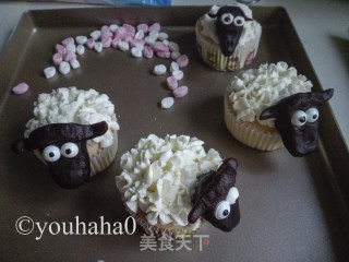 #aca Fourth Baking Competition and is Love to Eat Festival#little Sheep Cake recipe