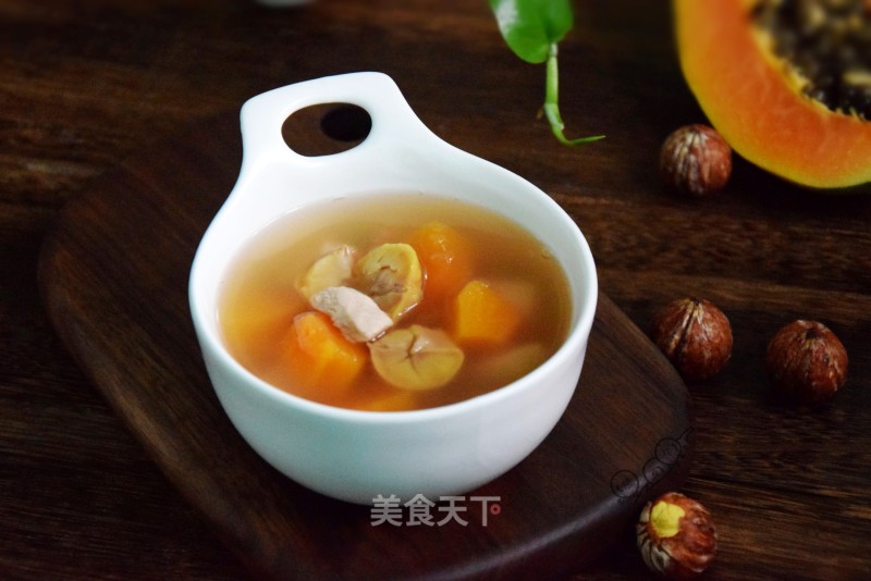Chestnut Lean Meat Papaya Soup recipe