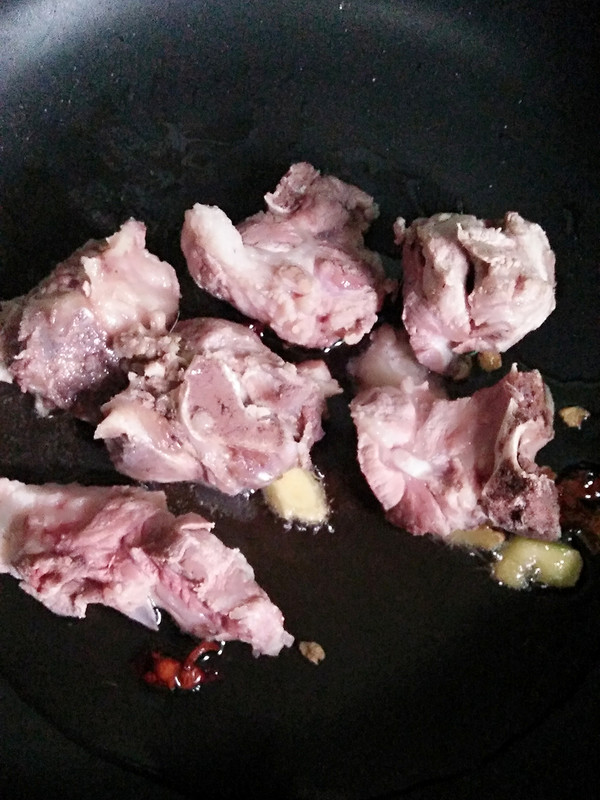 Braised Pork Ribs with Taro recipe