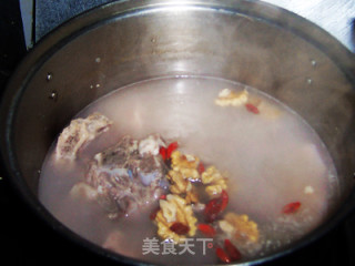 Pork Ribs Walnut and Lotus Root Pot recipe