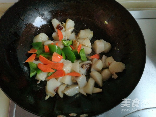 Fried Seafood with Rice Dumplings recipe