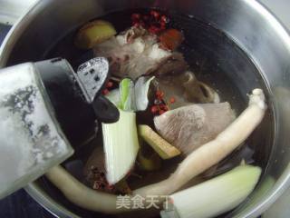 Beijing-flavored Snacks: Sebaitang Thick---baitang Offal recipe
