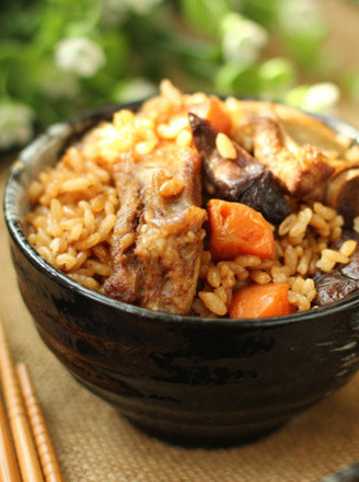 Braised Rice with Ribs and Shiitake Mushrooms