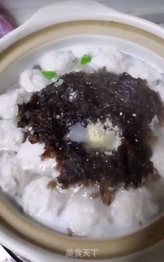 Seaweed Fish Ball Soup in Casserole recipe