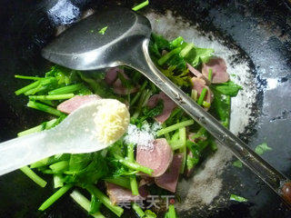 Stir-fried Pork Tongue with Celery recipe