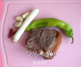 Beef Head Meat with Hot Pepper recipe