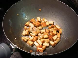 Stir-fried Cowpea with Bacon and Dried Tofu recipe