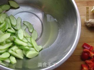 Fried Clams with Old Cucumber recipe