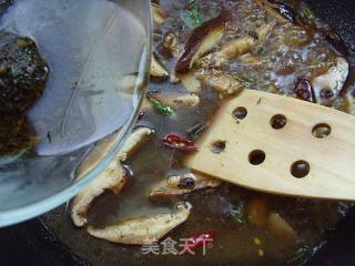 [flying Birds and Beasts]: Braised Chicken Feet with Pu'er Tea recipe