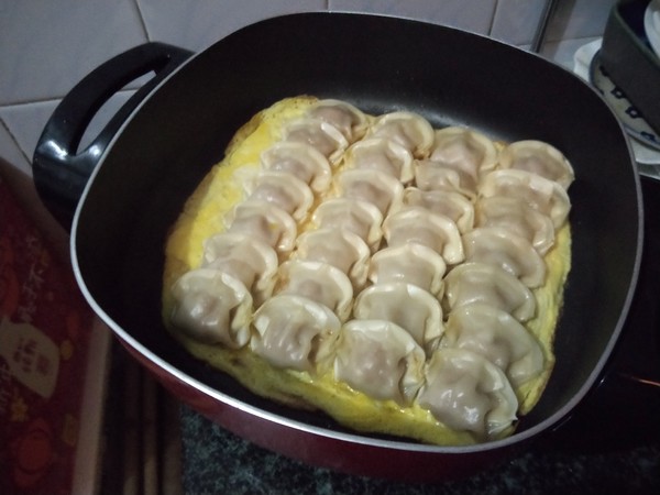 Omelet Fried Dumplings recipe