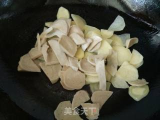 Fried Gluten with Potato Chips recipe