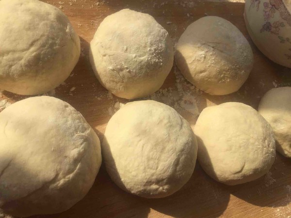 Steamed Buns with Radish and Wheat Flour Filling recipe