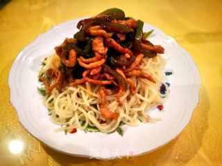 Green Pepper Shredded Pork Noodles recipe