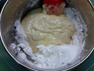 Super Rich Banana Chiffon Cake recipe