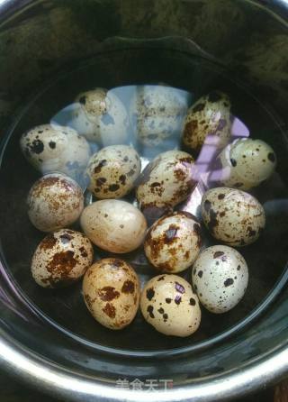 Tiger Skin Quail Eggs recipe