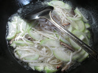 Shiitake Mushroom Night Blossom Noodle Soup recipe