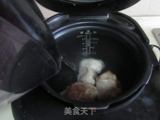 Stick Bone Lotus Root Soup recipe