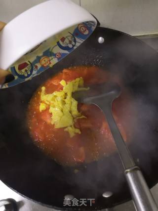 Scrambled Eggs with Homemade Tomatoes recipe