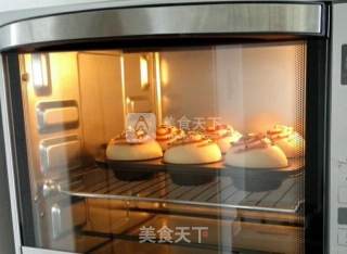 #aca Baking Star Contest# Super Soft Buttered Meat Floss and Chive Buns recipe