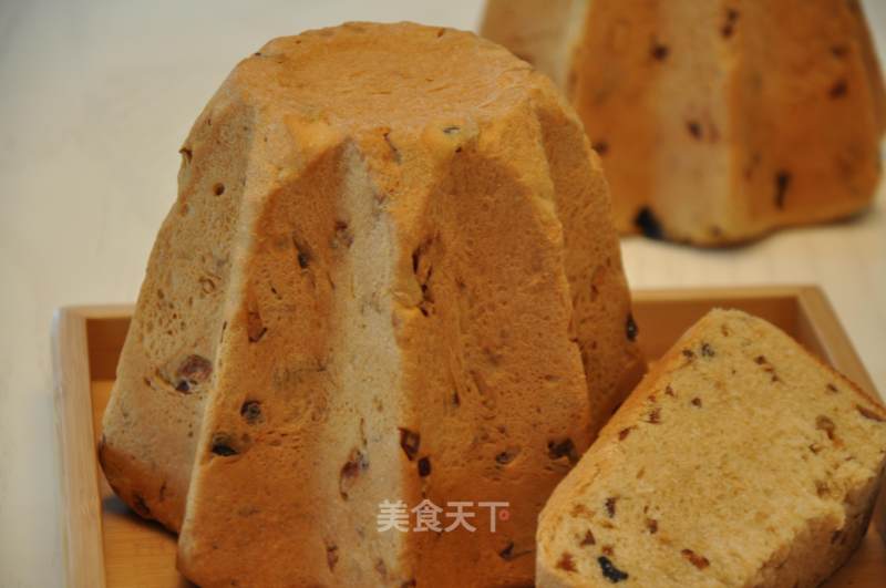 Mother's Day for Mother: Whole Wheat Brown Sugar Red Dates Grape Bread recipe