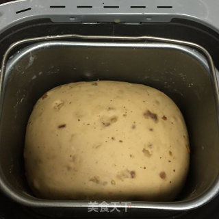 Red Date Walnut Bread recipe