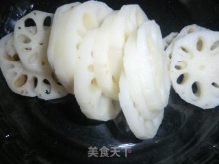 Steamed Pork with Lotus Roots recipe