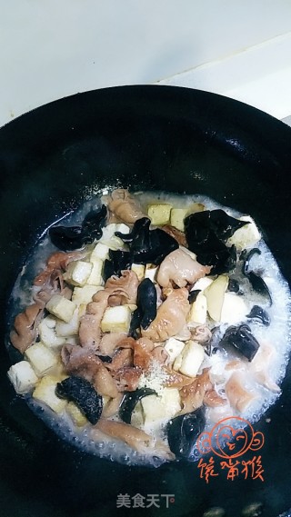 Sautéed Tofu with Fatty Intestines recipe