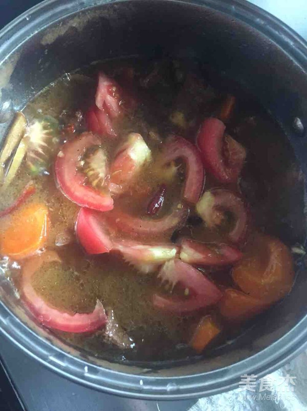 Stewed Beef Brisket with Tomatoes recipe