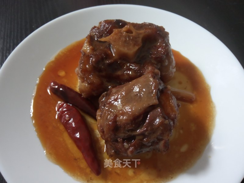 Braised Oxtail with Beer