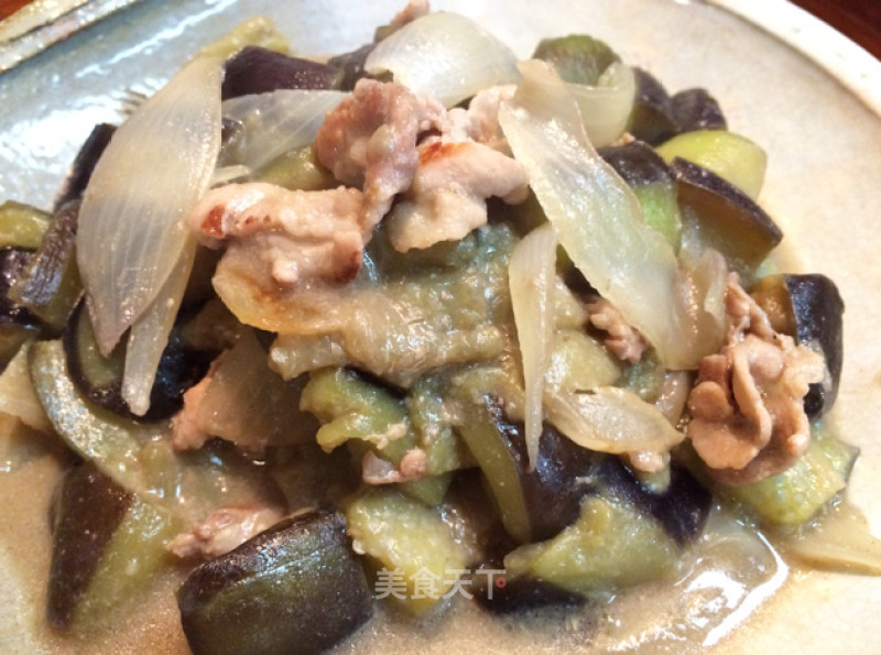 Stewed Pork with Onion and Eggplant recipe