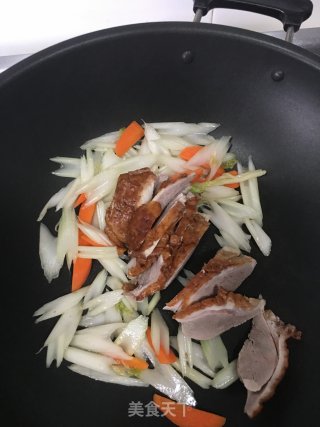 Roast Duck with Celery recipe