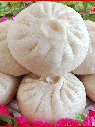 Pork Buns with Barbecued Pork Sauce recipe