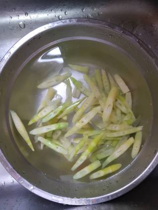 Stir-fried Spring Bamboo Shoots with Pork Belly recipe